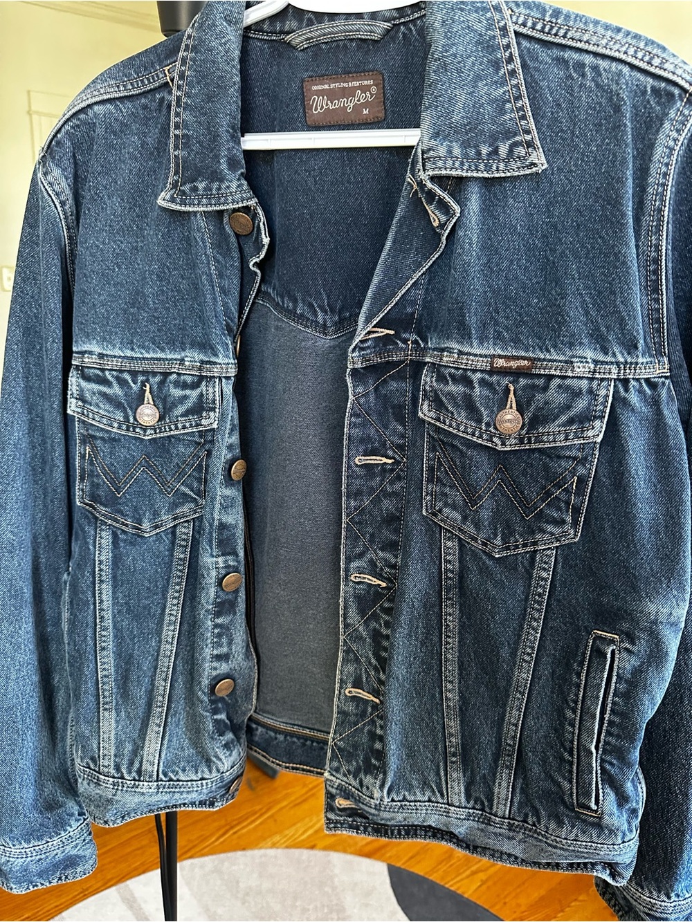 Jeans Subcategory Prediction - Picture 1 of 4